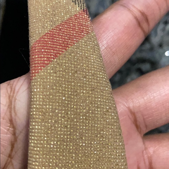 Burberry metallic/shimmer headband Authentic - Picture 9 of 17